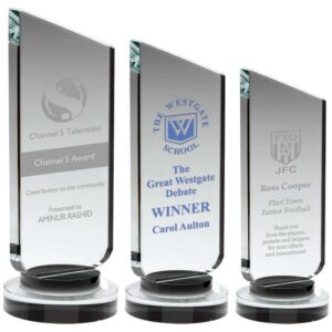 CLEAR GLASS PLAQUE WITH BLACK NECK AND ROUND BASE CLEAR GLASS PLAQUE WITH BLACK NECK AND ROUND BASE