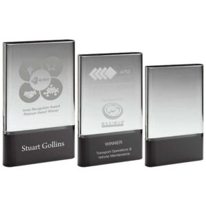 CLEAR GLASS PLAQUE ON BLACK BASE (30mm THICK) CLEAR GLASS PLAQUE ON BLACK BASE (30mm THICK)