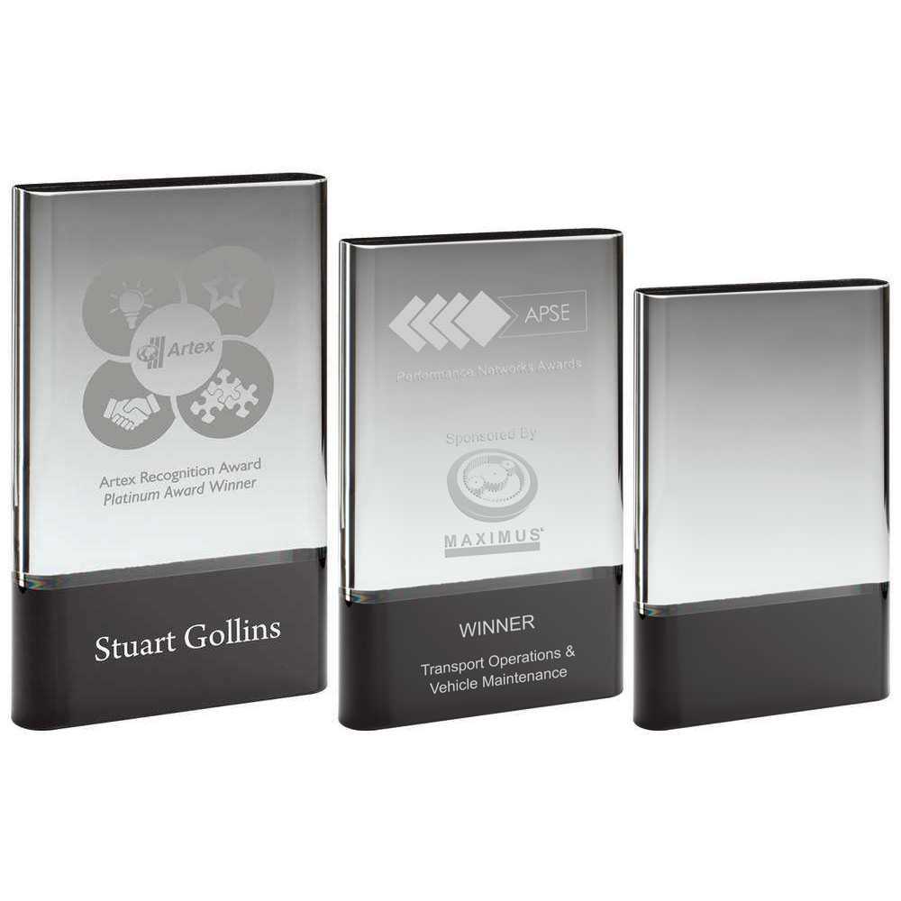 CLEAR GLASS PLAQUE ON BLACK BASE (30mm THICK) CLEAR GLASS PLAQUE ON BLACK BASE (30mm THICK)