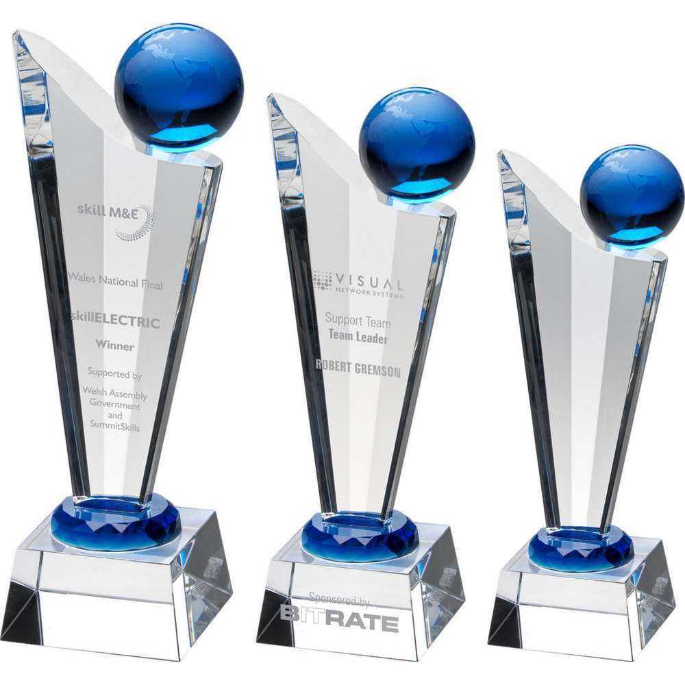 CLEAR/BLUE GLASS VICTORY PLAQUE WITH BLUE GLOBE CLEAR/BLUE GLASS VICTORY PLAQUE WITH BLUE GLOBE