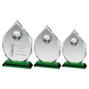 CLEAR GLASS DIAMOND WITH GOLF BALL ON GREEN BASE (15mm THICK) CLEAR GLASS DIAMOND WITH GOLF BALL ON GREEN BASE (15mm THICK)