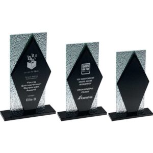 BLACK GLASS DIAMOND AND BASE WITH CLEAR FROSTED BACKDROP BLACK GLASS DIAMOND AND BASE WITH CLEAR FROSTED BACKDROP